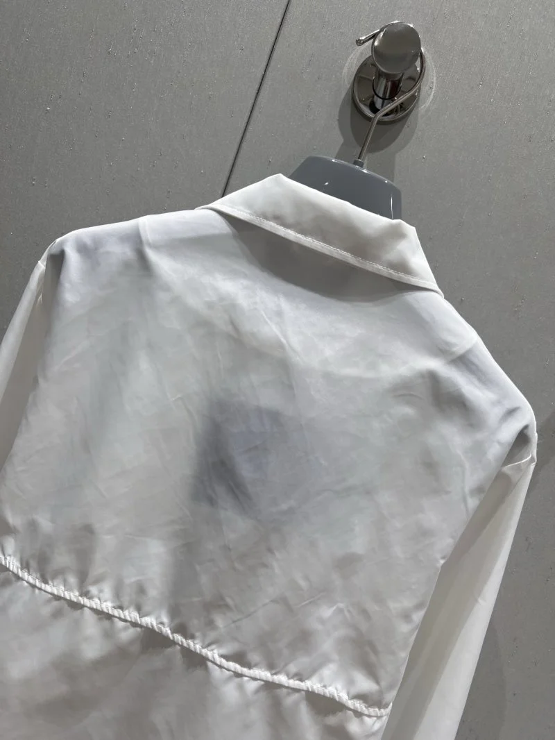 Modern Prada Outwear 165901