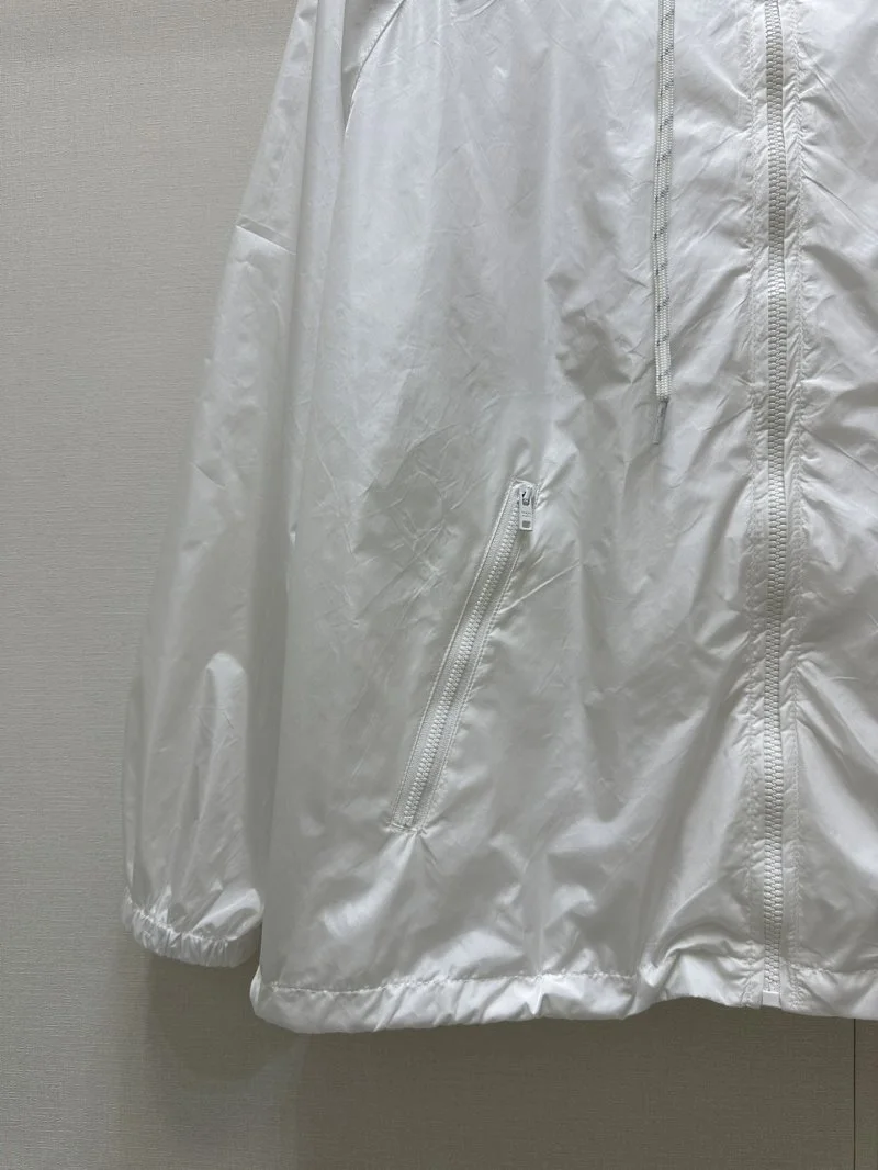 FlexibleFit Prada Outwear 165859