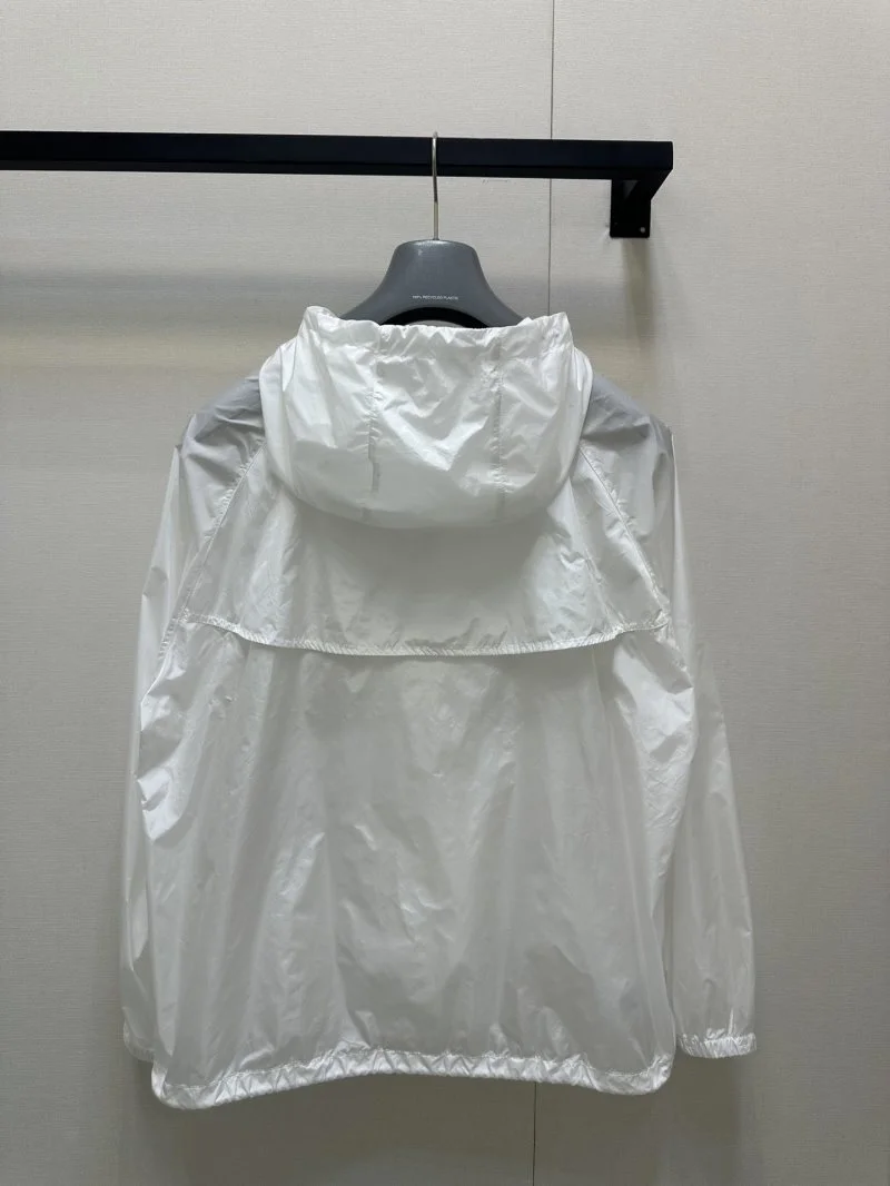 FlexibleFit Prada Outwear 165859