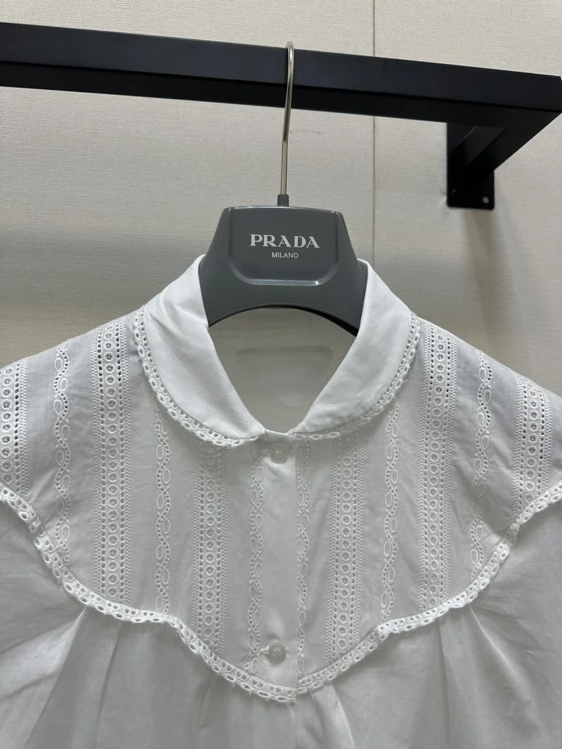 Prada Outwear Classic 165858