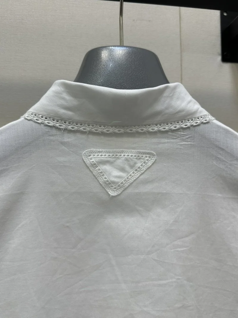 Prada Outwear Classic 165858