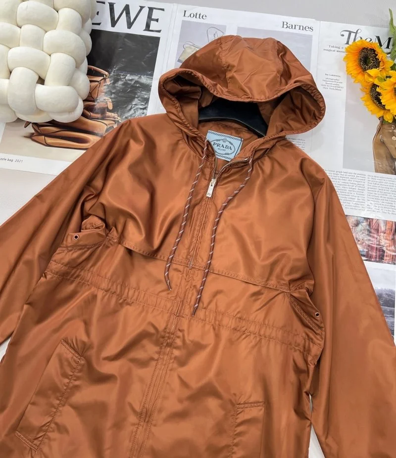 ZipUp Prada Outwear 165908