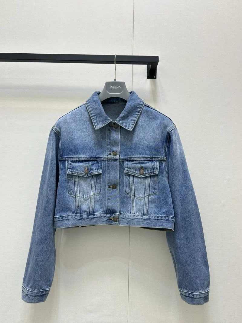 WaterResistant Prada Outwear 165849