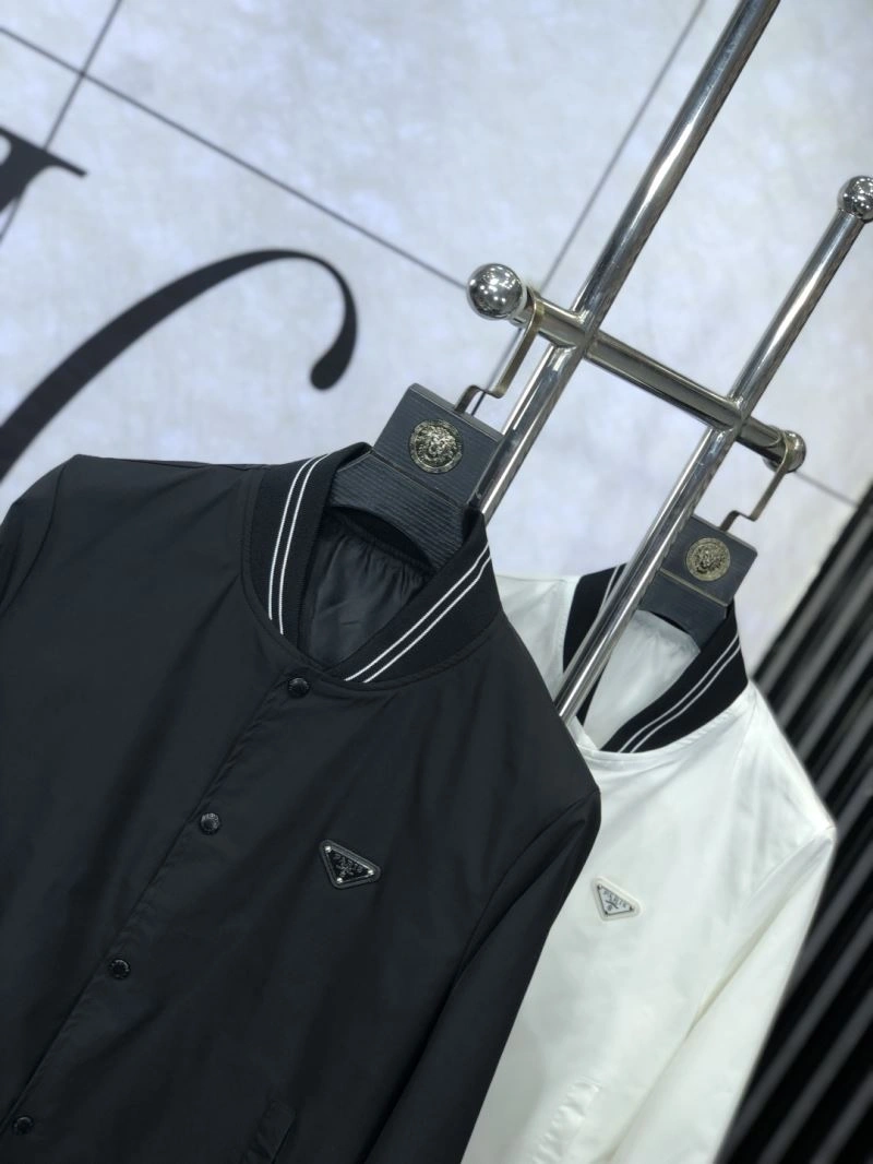 Refined Prada Outwear 169453