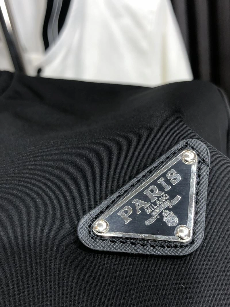 Refined Prada Outwear 169453