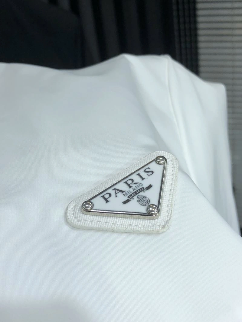 Prada Outwear Fashionable 169479