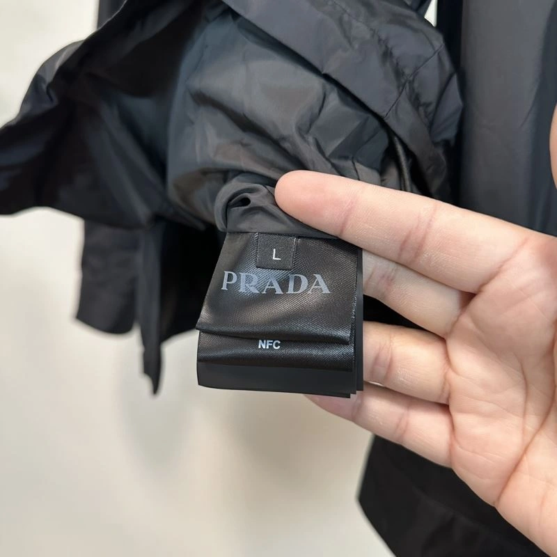 Prada Outwear Premium 169444