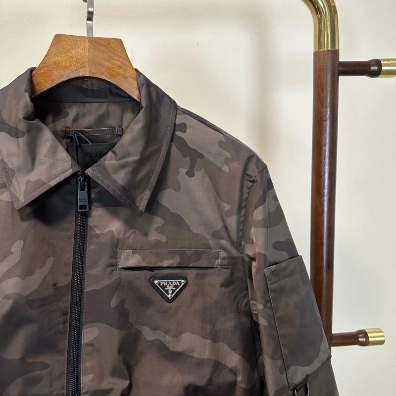 Prada Outwear Trendsetting 169438