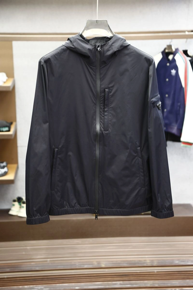Neat Prada Outwear 169430