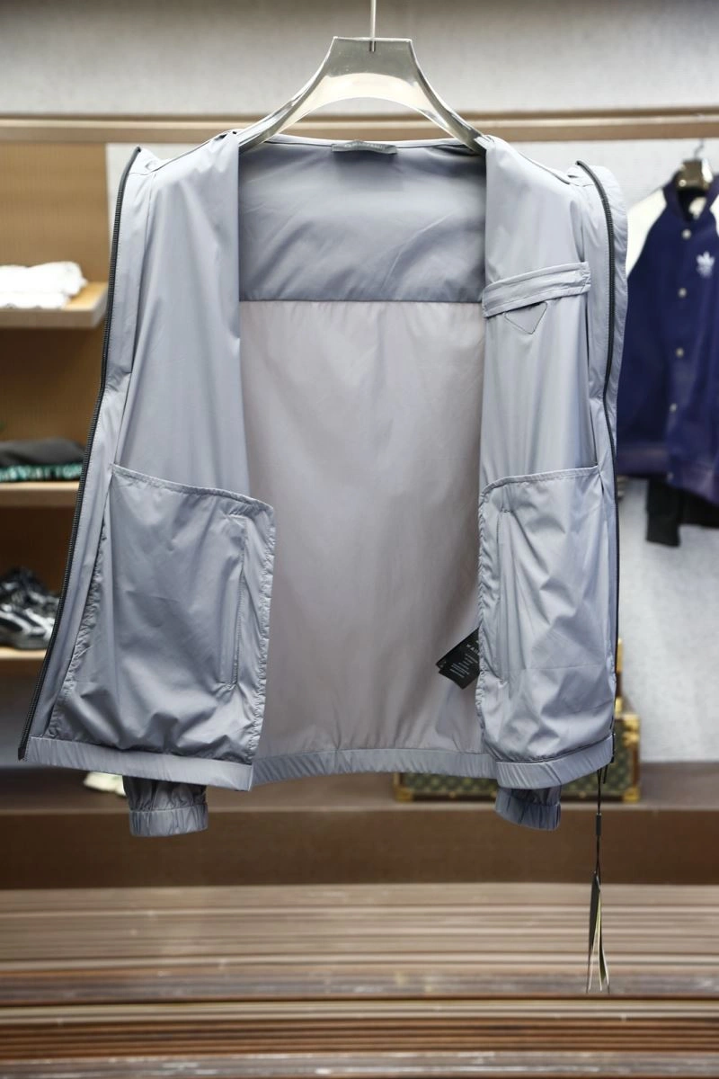 Prada Outwear Effortless 169429