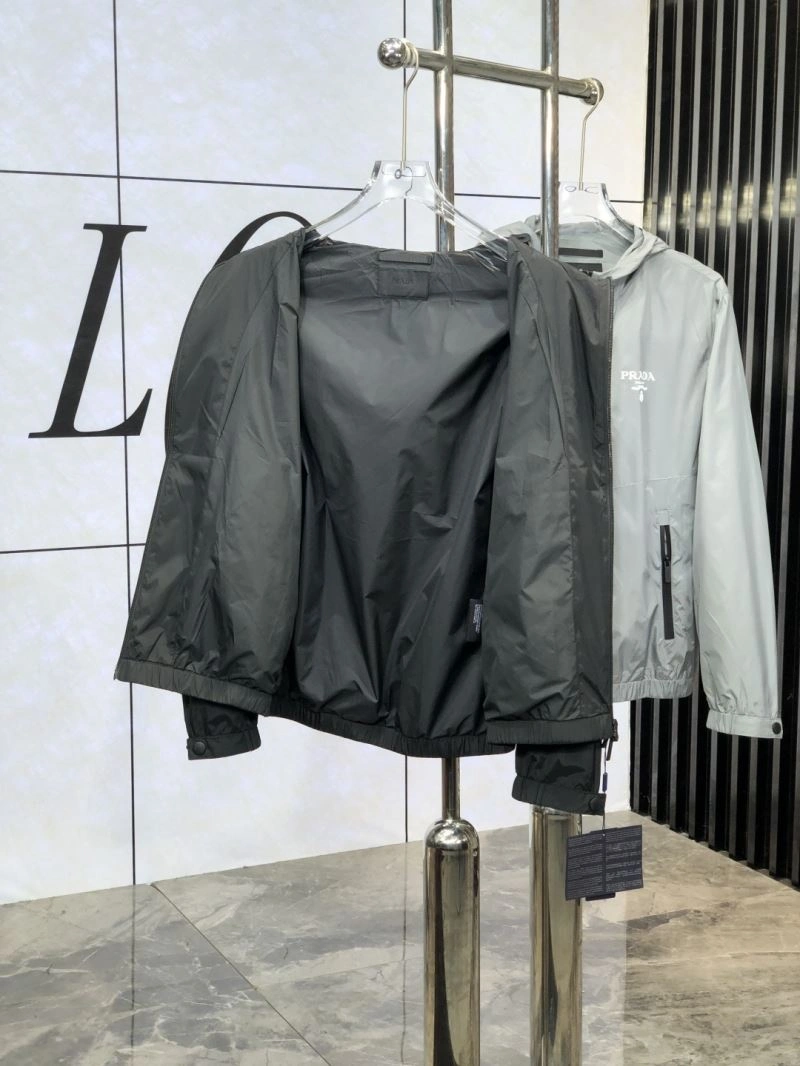 FashionForward Prada Outwear 169418