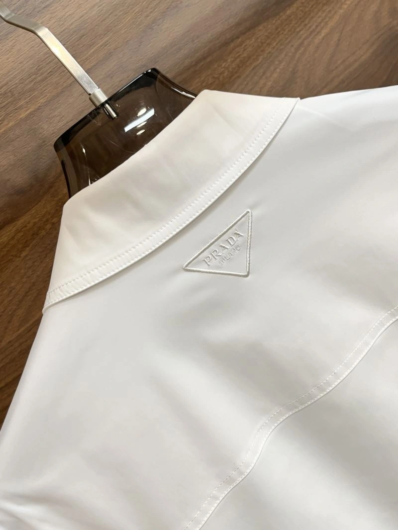 Prada Outwear Classic 169543