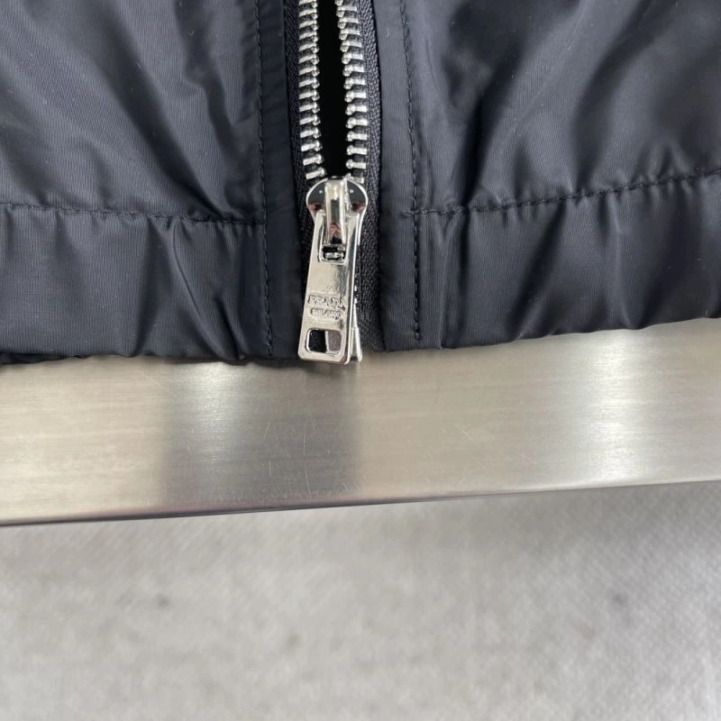 Modern Prada Outwear 169405