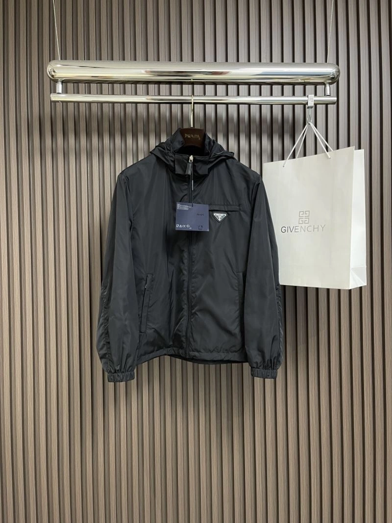 Prada Outwear Breathable 169402