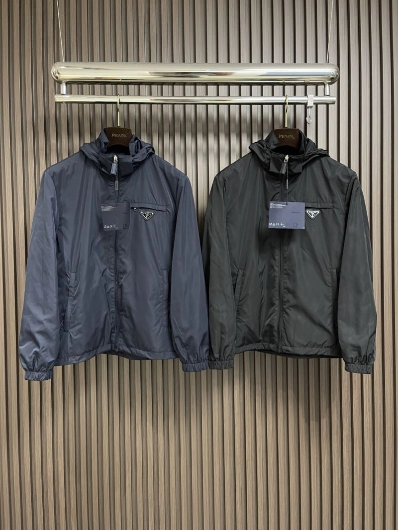 Prada Outwear Breathable 169402