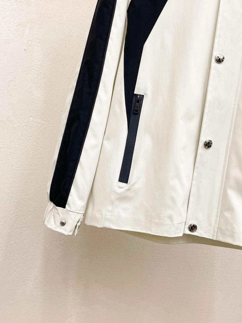 Prada Outwear Classic 169406