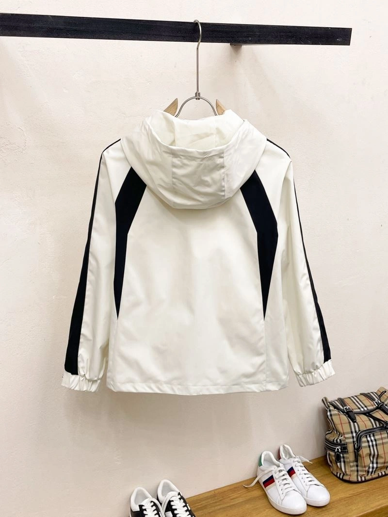 Prada Outwear Classic 169406
