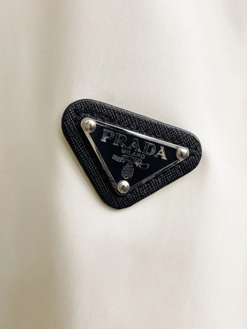 Prada Outwear Classic 169406