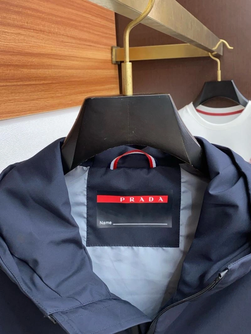 Comfortable Prada Outwear 169393