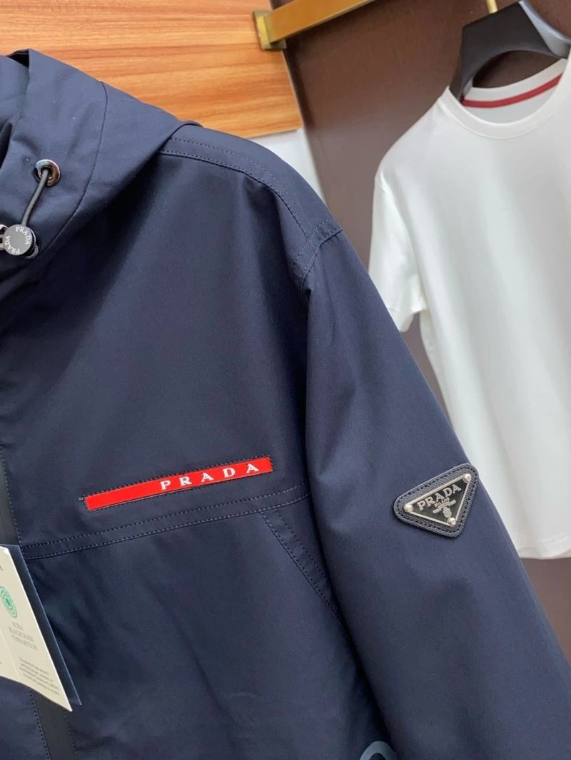 Comfortable Prada Outwear 169393