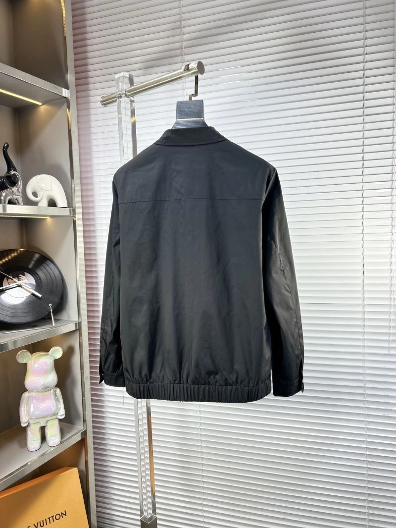 UrbanChic Prada Outwear 169391