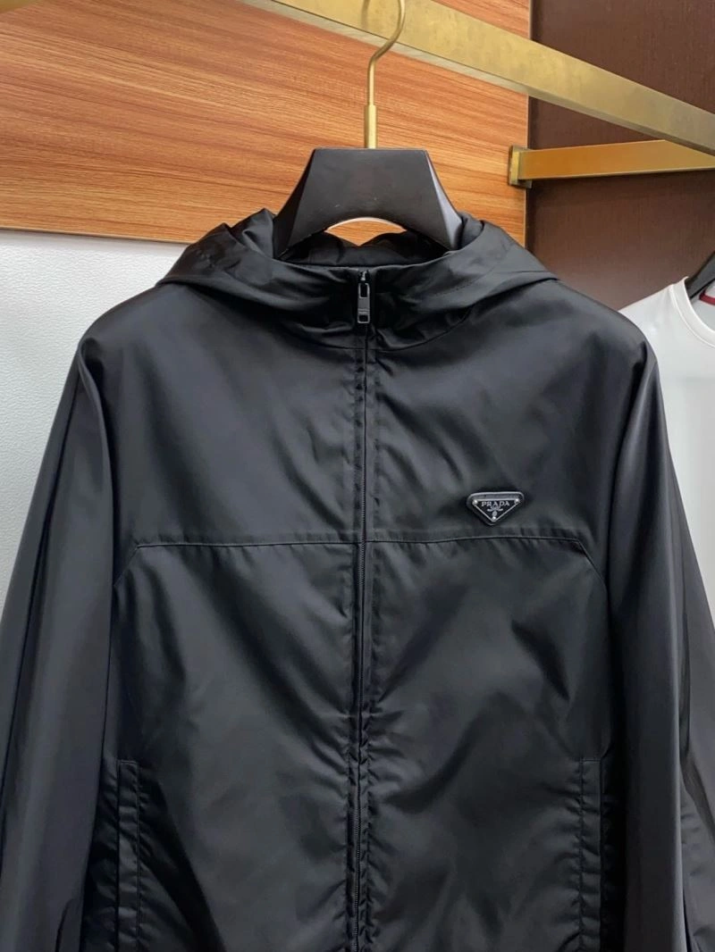 Prada Outwear Durable 169392
