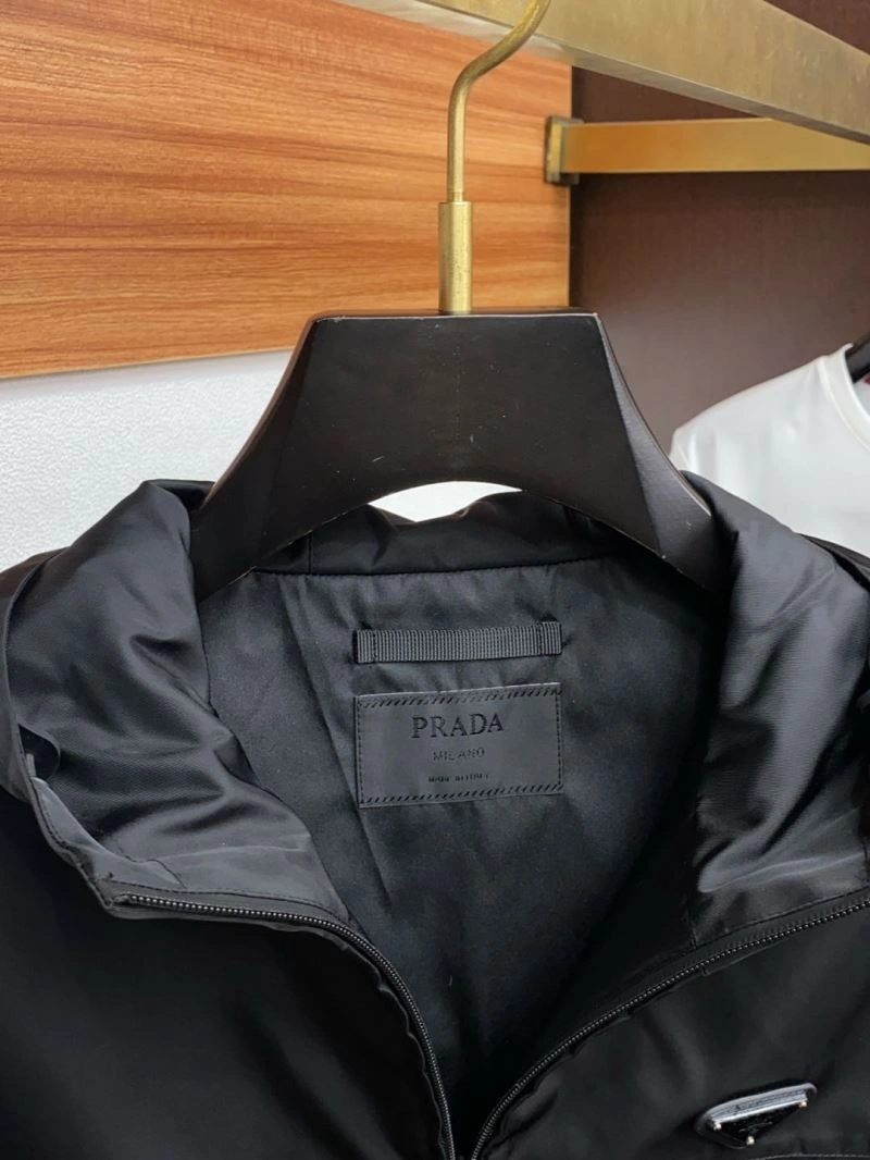 Prada Outwear Durable 169392