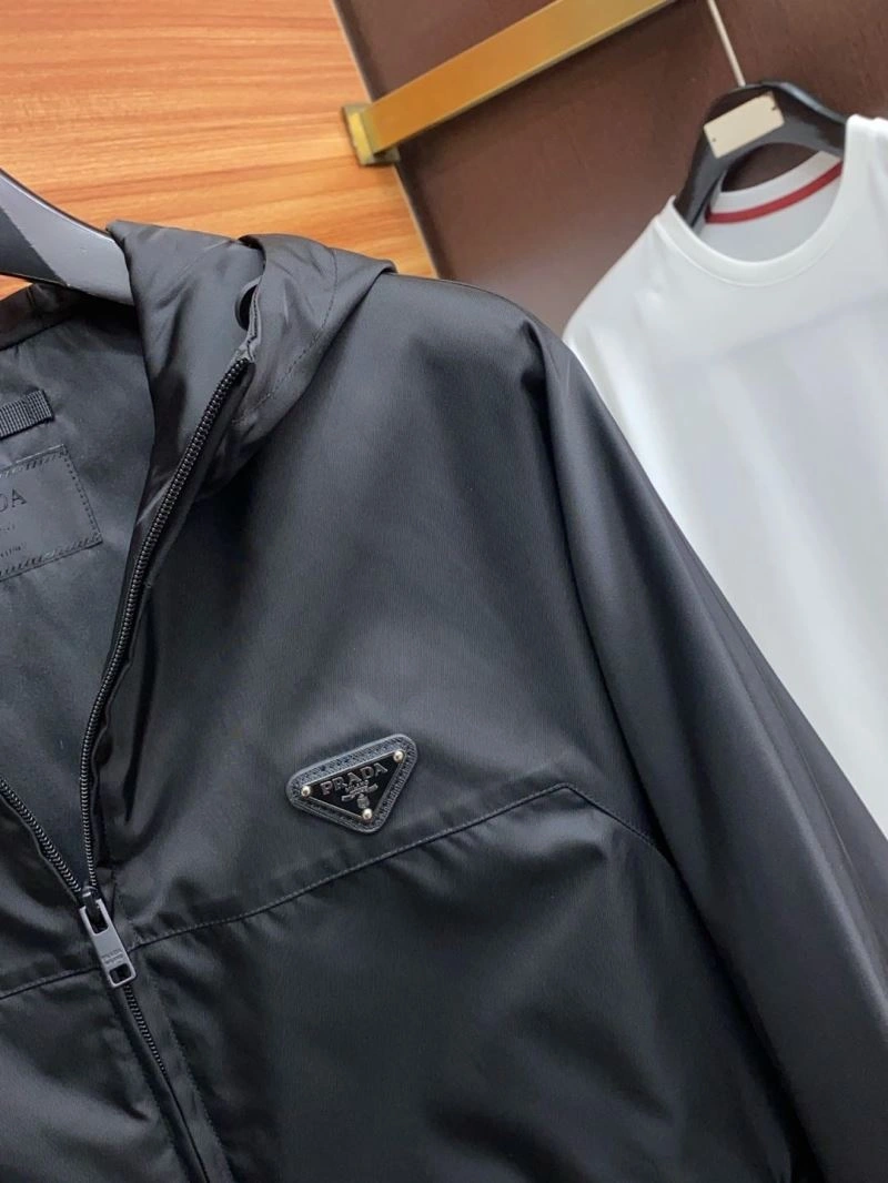 Prada Outwear Durable 169392