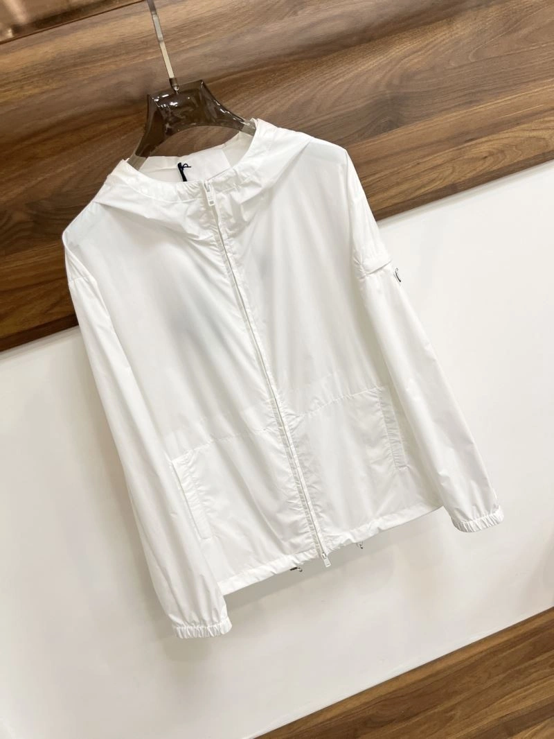 Soft Prada Outwear 169415