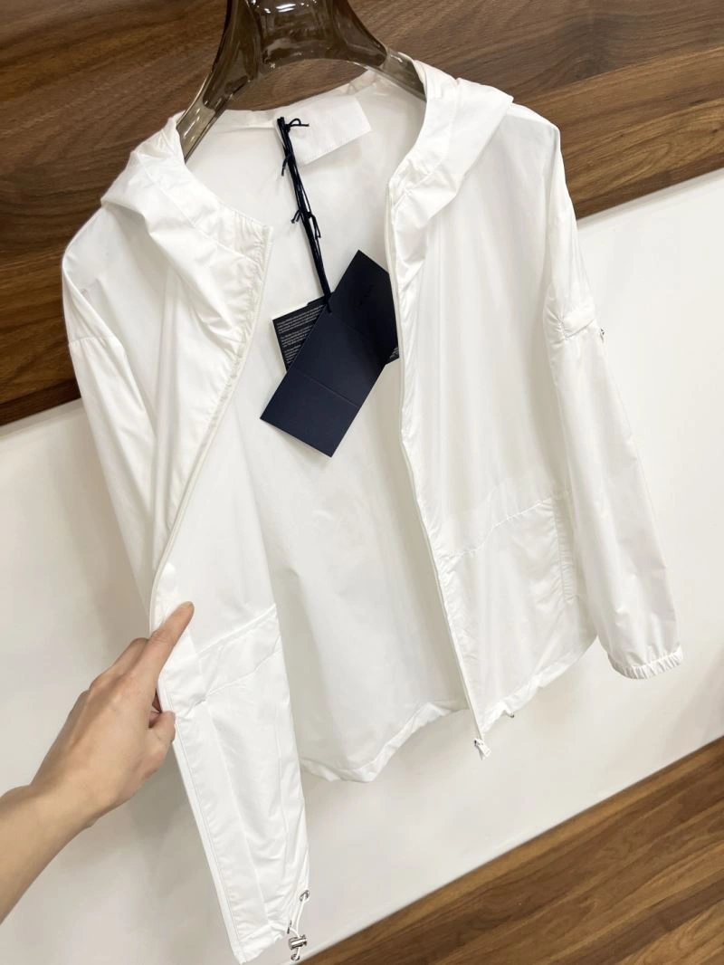 Soft Prada Outwear 169415
