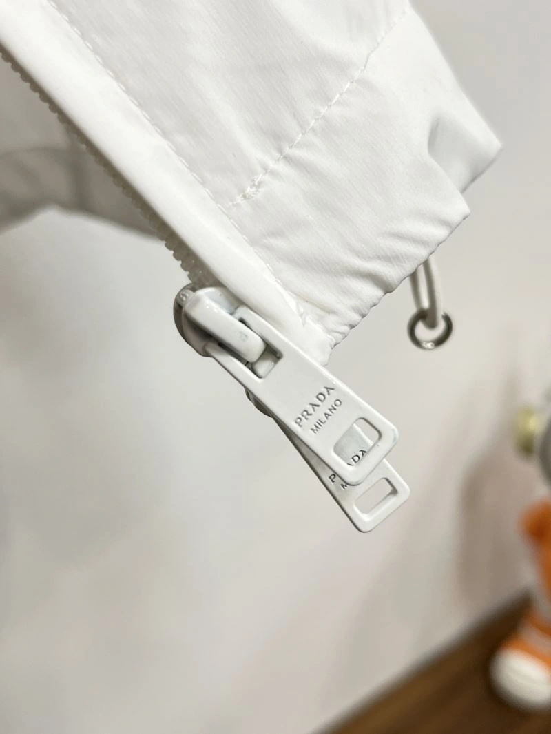 Soft Prada Outwear 169415