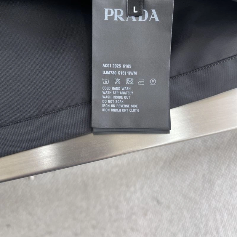 Prada Outwear Unisex 169385