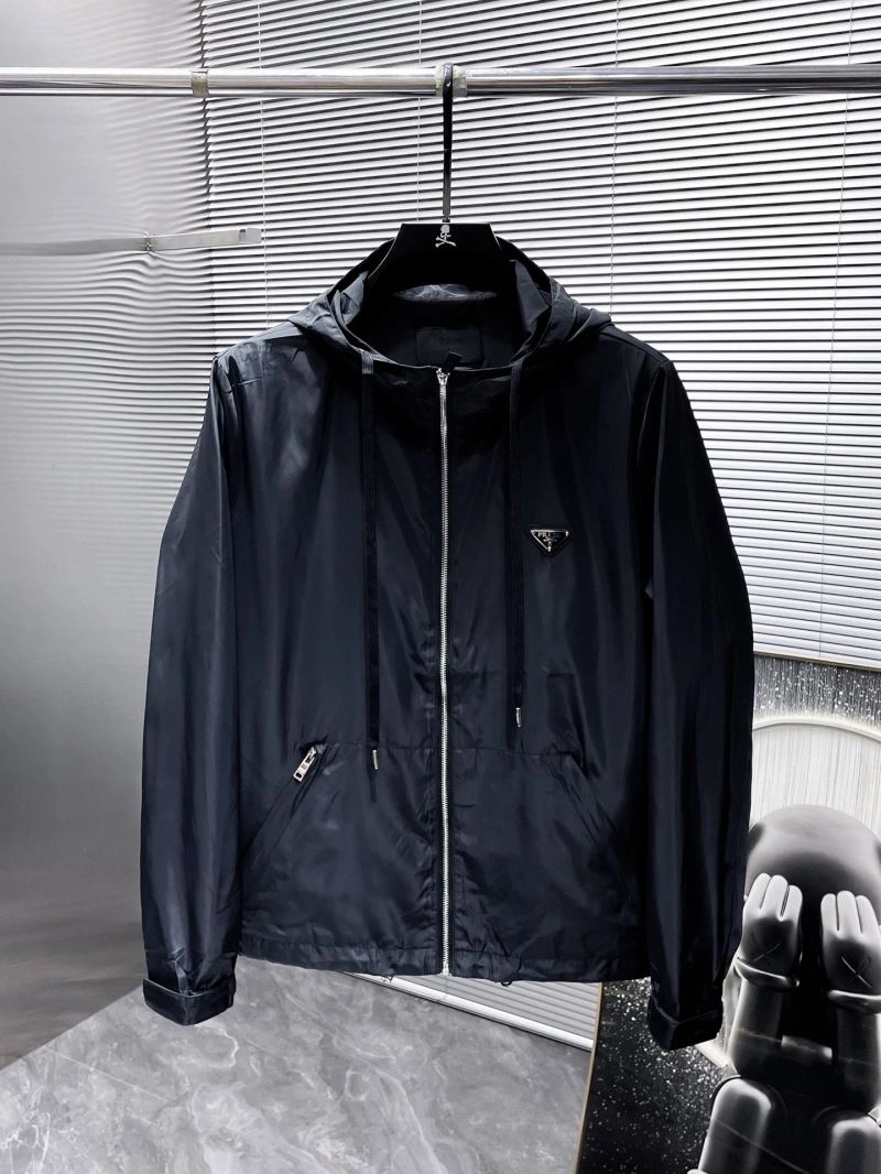 Cozy Prada Outwear 168846