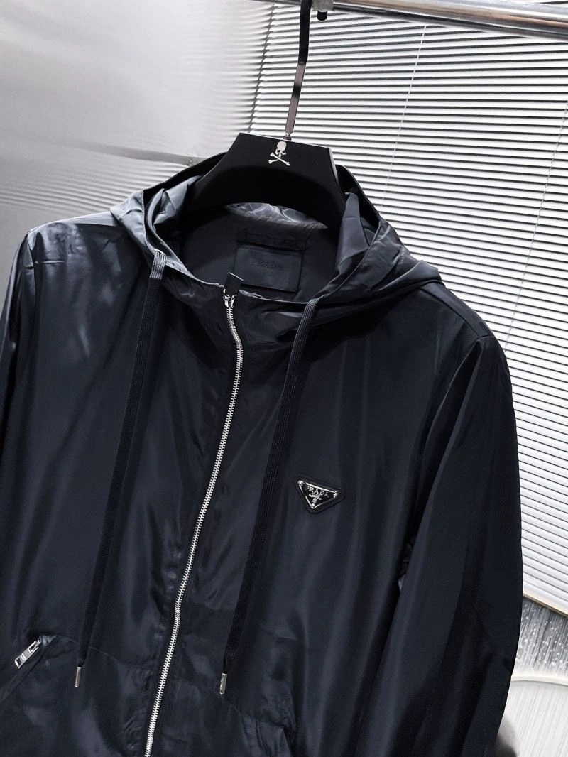 Cozy Prada Outwear 168846