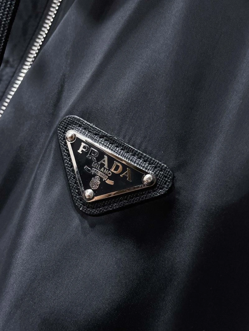 Cozy Prada Outwear 168846