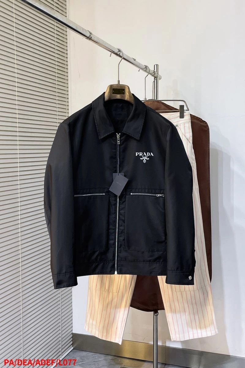 Premium Prada Outwear 168867