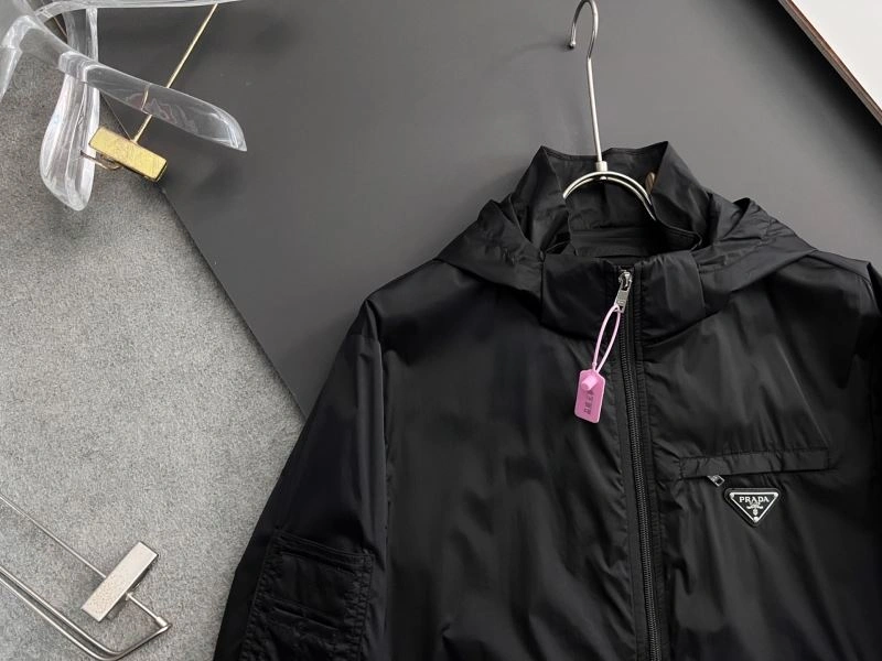 Prada Outwear QuickDry 168842