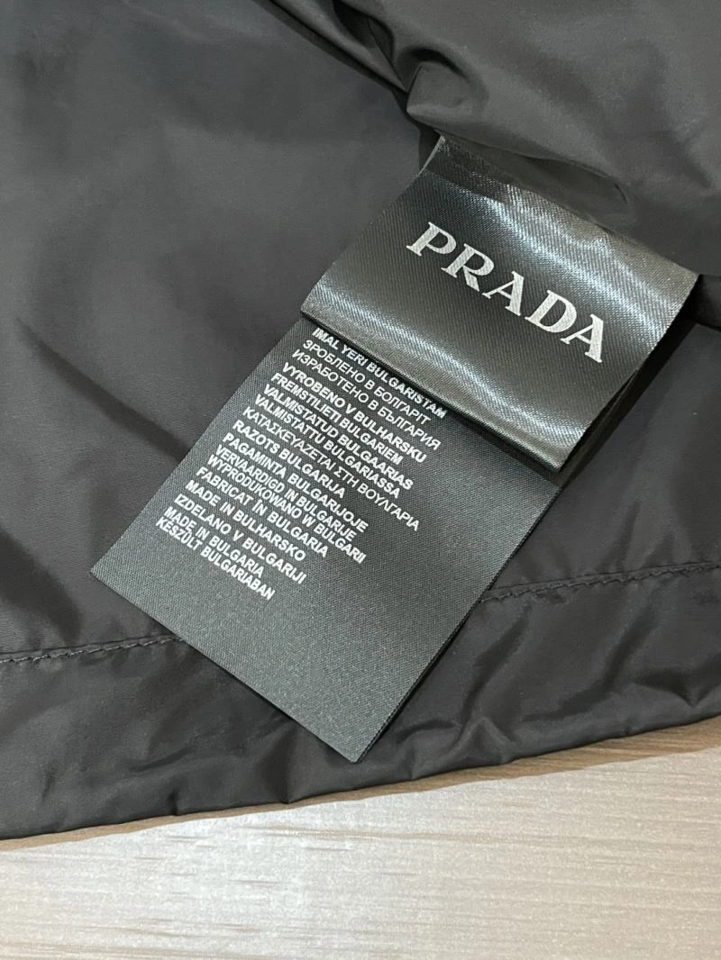 Prada Outwear Flexible 168850