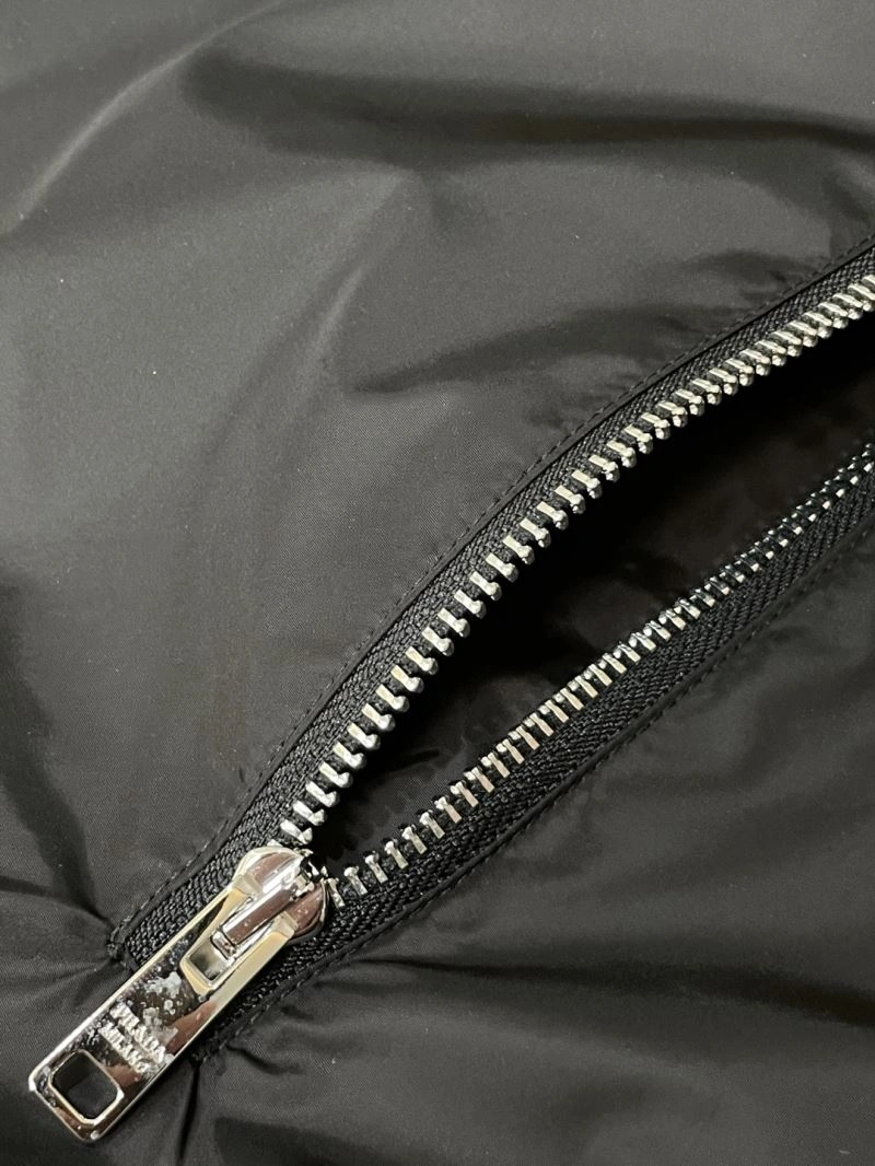 Prada Outwear Flexible 168850