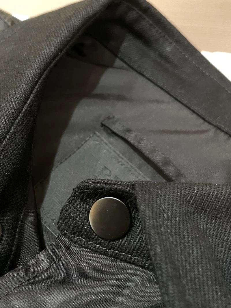 Minimalist Prada Outwear 168835