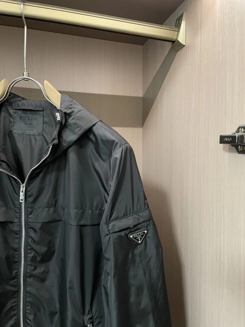 Affordable Prada Outwear 168902