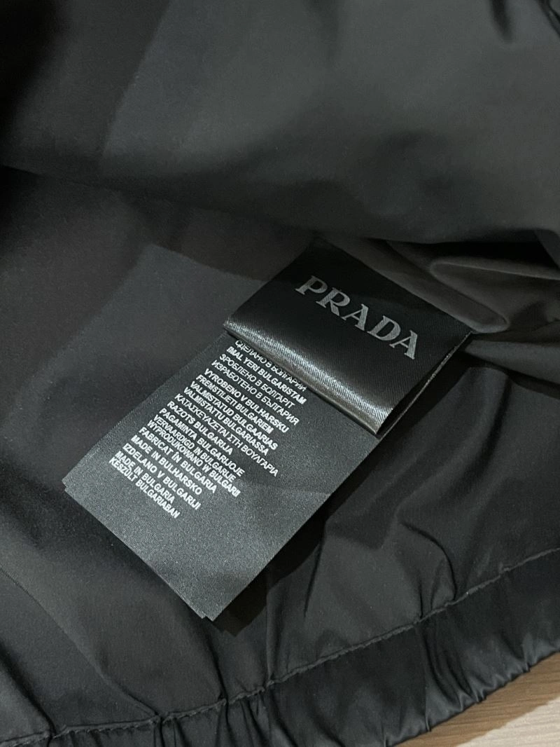 Original Prada Outwear 168833