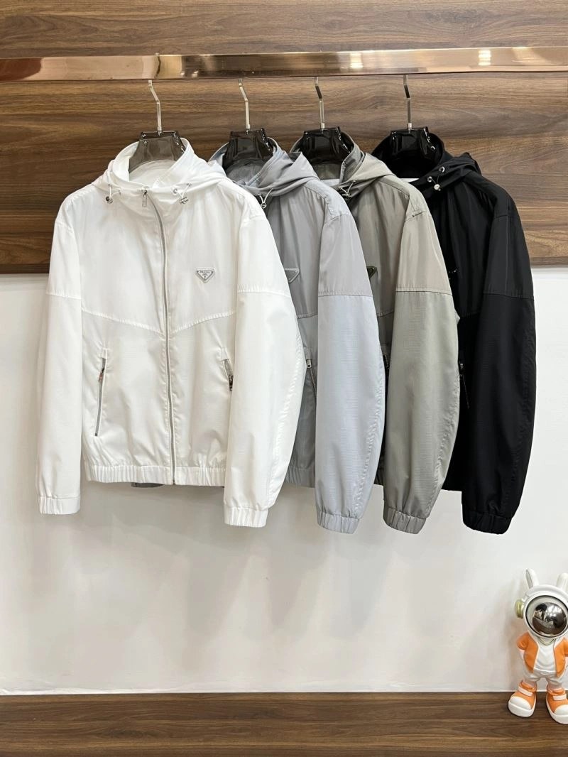 Lightweight Prada Outwear 168827