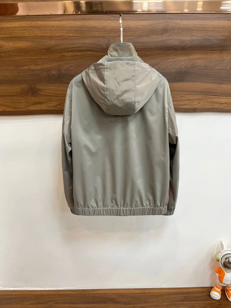 Lightweight Prada Outwear 168827