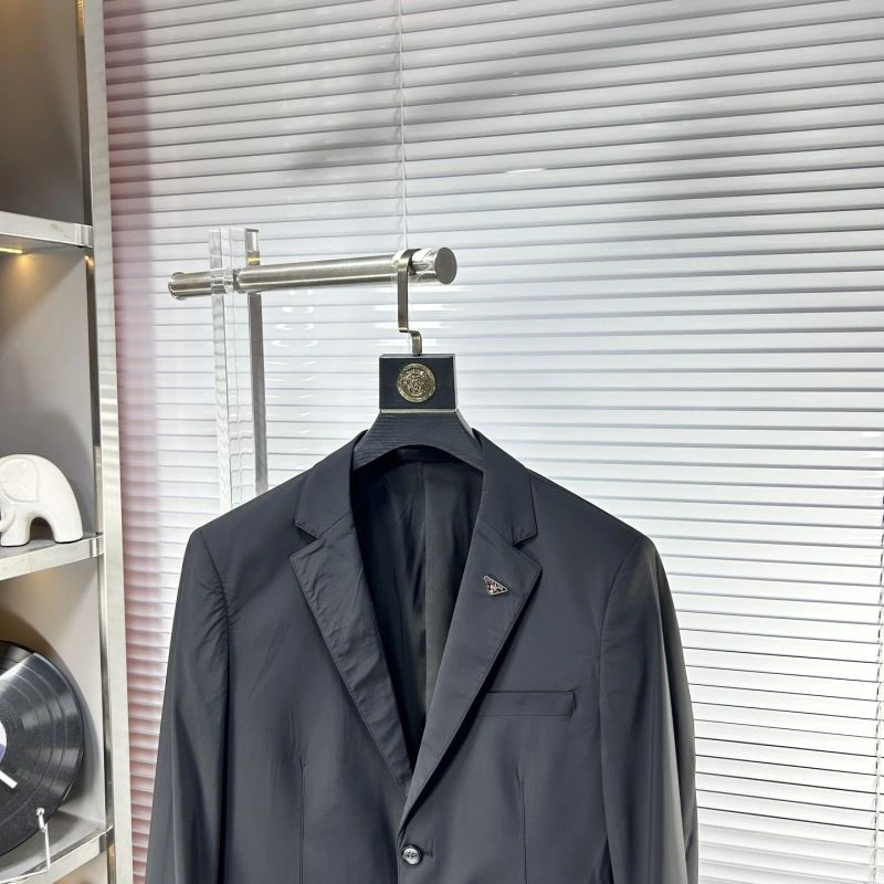 GoAnywhere Prada Outwear 168819