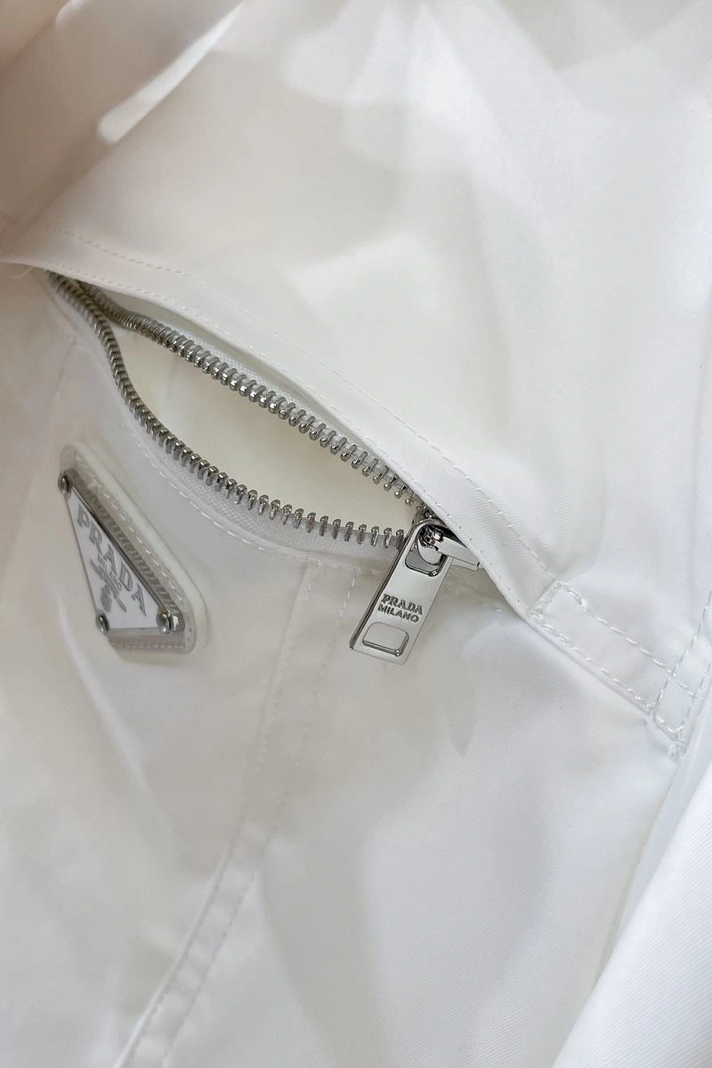 Comfortable Prada Outwear 168815