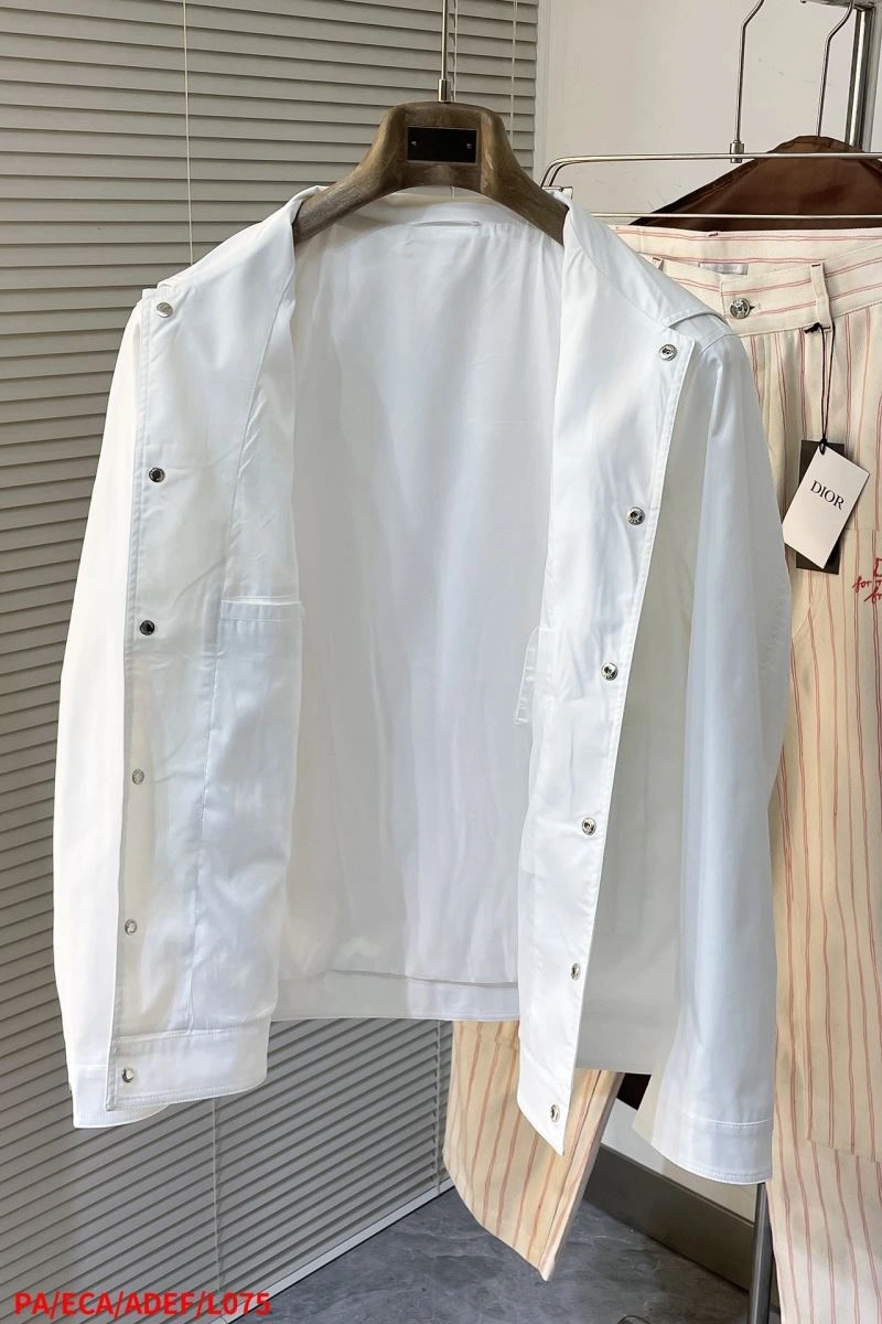 Comfortable Prada Outwear 168815