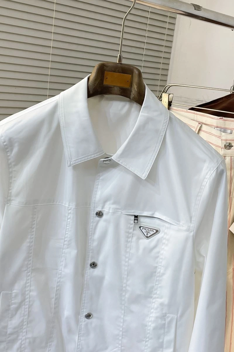 Comfortable Prada Outwear 168815