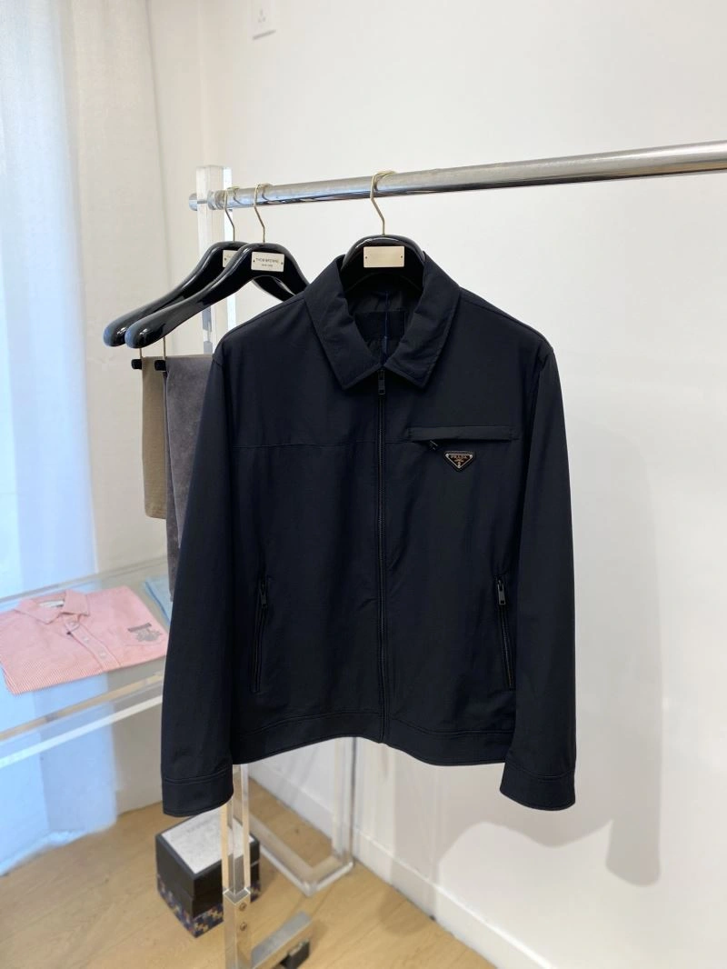 Durable Prada Outwear 168813