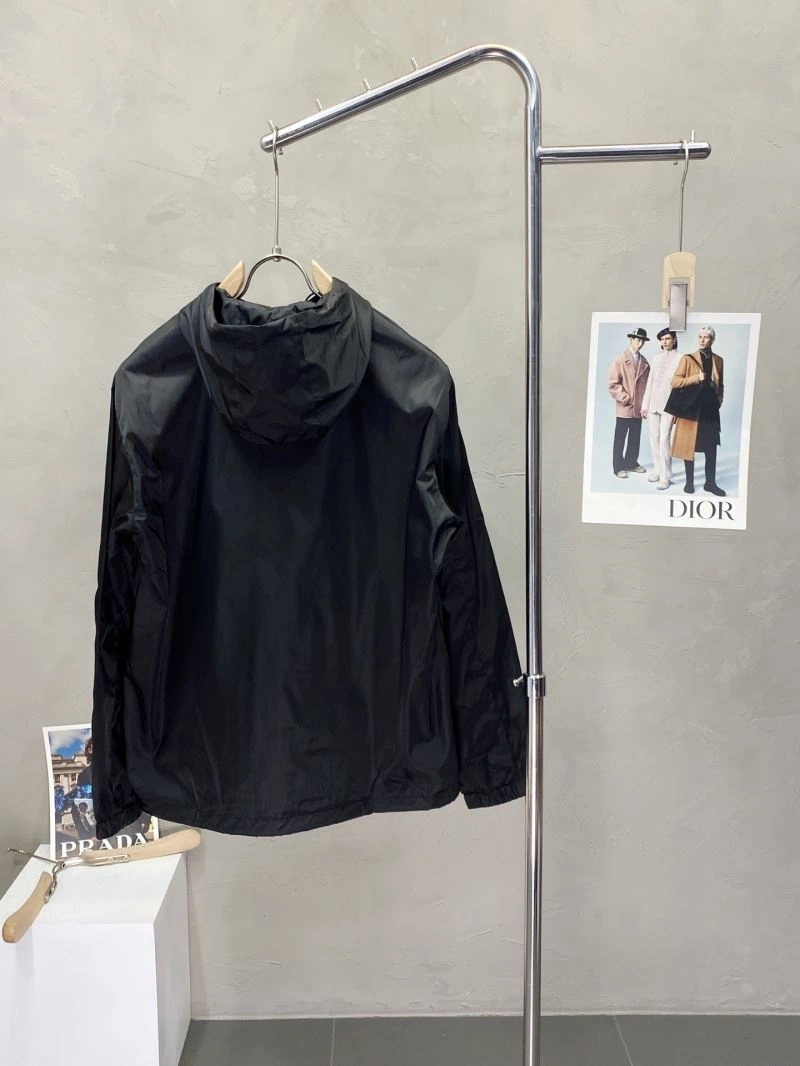 MultiPurpose Prada Outwear 168793
